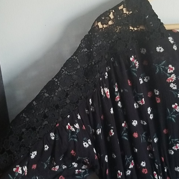 Floral dress - Picture 4 of 6